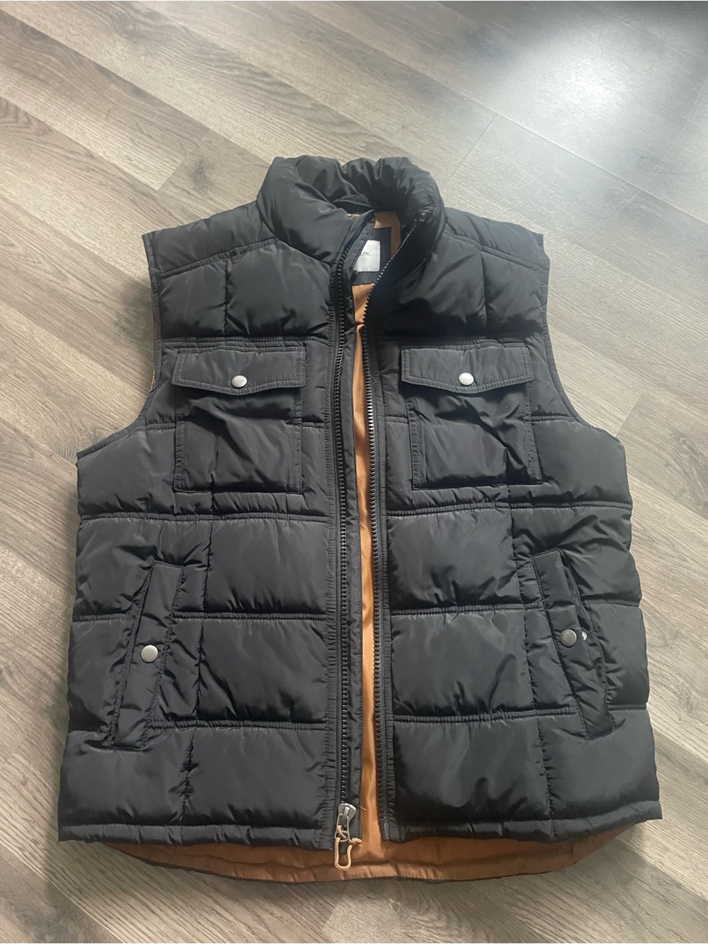 Men’s Puffer Vest in Black